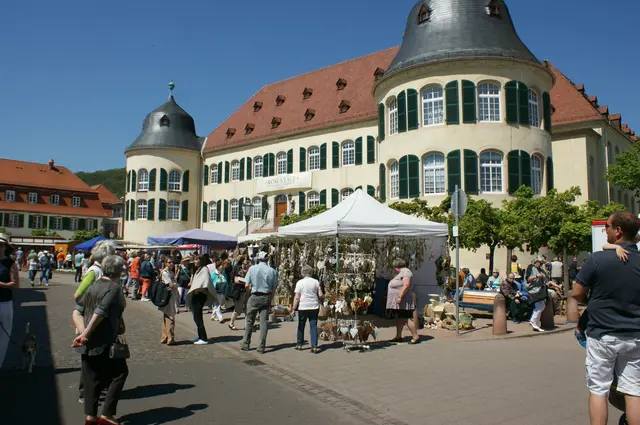 Beim Deutsch-Französischen Bauernmarkt 2026 in Bad Bergzabern stehen regionale Produkte, kulinarische Vielfalt und handwerkliche Qualität im Mittelpunkt. | Foto: Stefan Endlich
