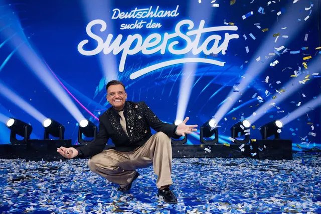 Endlich geschafft: Menowin Fröhlich holt sich nach 16 Jahren die «DSDS»-Krone. | Foto: Rolf Vennenbernd/dpa