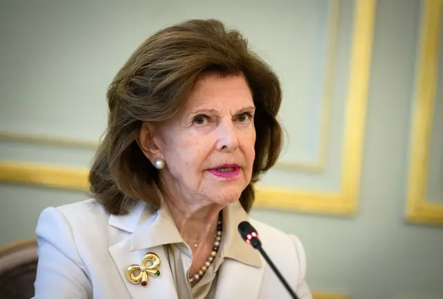Königin Silvia von Schweden besucht Berlin. | Foto: Bernd von Jutrczenka/dpa