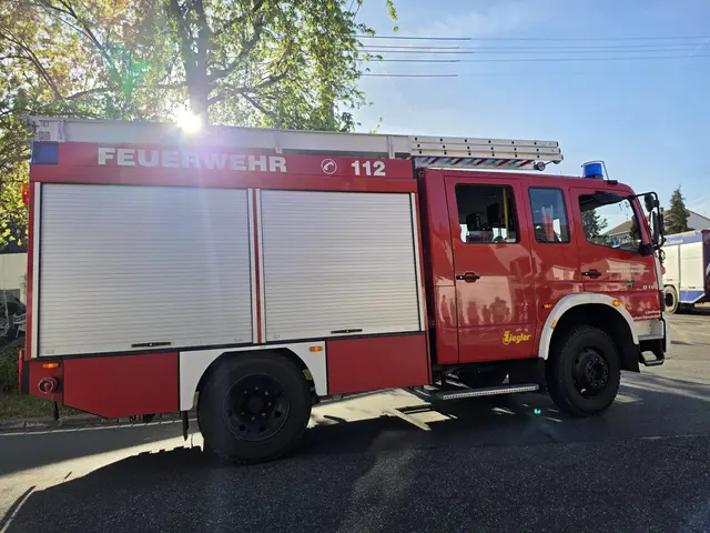 Bei einem Zimmerbrand in einem Altenheim in Neustadt an der Weinstraße wurden ein Bewohner und zwei Pflegekräfte verletzt. Die Kriminalpolizei ermittelt zur Ursache des Feuers. | Foto: Eva Bender