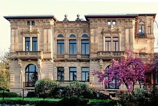 Mit Kindern ins Museum, ohne dass es langweilig wird: Im Stadtmuseum der Villa Böhm in Neustadt gibt es am Sonntag, 17. Mai, Actionbound und Bastelstation. Eintritt frei. | Foto: Stadtverwaltung Neustadt