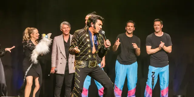 Nils Strassburg:
Als einer der weltweit besten Elvis-Imitatoren wird er auf der After Show Party Rock’n’Roll-Spirit in den Saal bringen und die Stimmung anheizen. | Foto: ©Lions Club Karlsruhe Zirkel