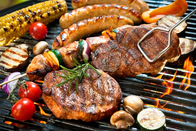 Grillen Symbolbild | Foto: Alexander Raths/stock.adobe.com