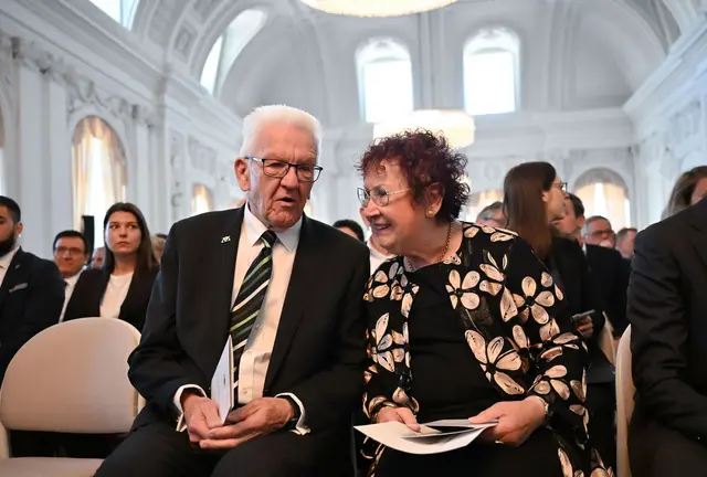 Gerlinde Kretschmann hatte sich 2021 mitten im Wahlkampf wegen Brustkrebs behandeln lassen müssen. (Archivbild) | Foto: Katharina Kausche/dpa