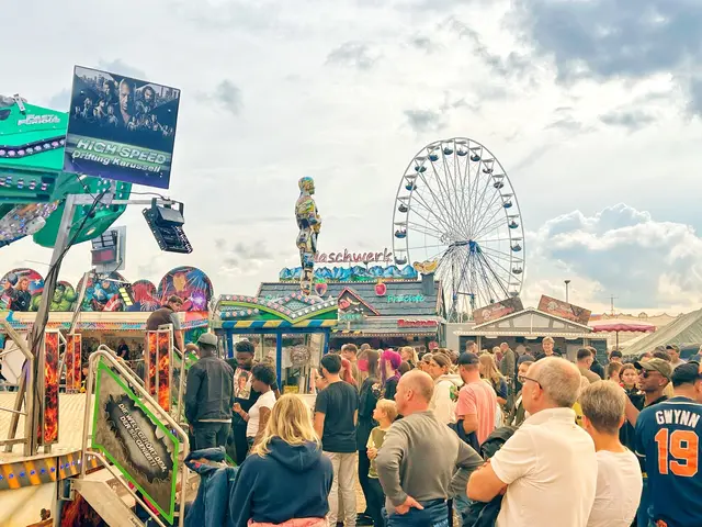 Das Deutsch-Amerikanische Freundschaftsfest in Heidelberg bietet neben leckerem Essen viele Atrraktionen | Foto: Schaustellervereins Region Heidelberg e.V.