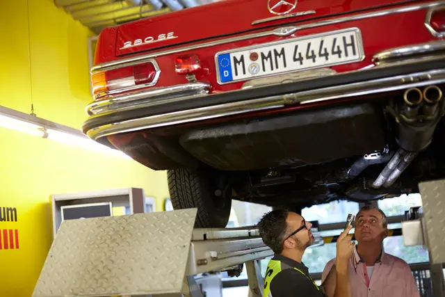 Frühjahrscheck am Auto und Umgang mit Reparaturempfehlungen. | Foto: ADAC