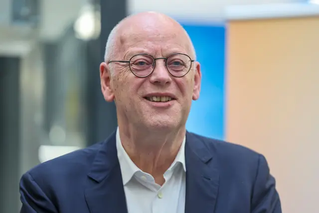 Der frühere SPD-Ministerpräsident Scharping hätte sich einen anderen Ausgang der Landtagswahl am 22. März 2026 gewünscht. (Archivbild) | Foto: Jan Woitas/dpa