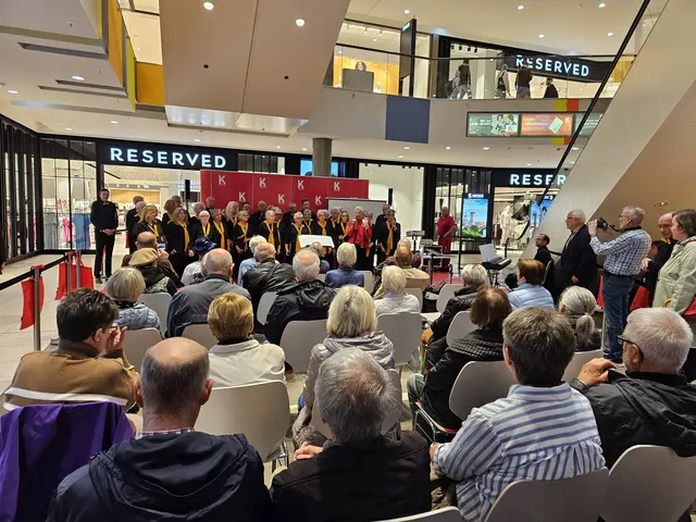 Mit Grußworten von Oberbürgermeisterin Beate Kimmel wurde die Seniorenwoche im "K in Lautern" offiziell eröffnet | Foto: Stadt Kaiserslautern/gratis