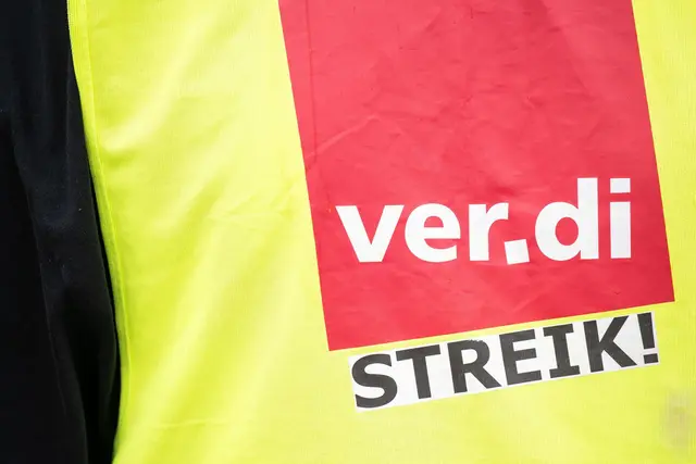 Verdi ruft zu weiteren Warnstreiks bei der Telekom auf. (Symbolbild) | Foto: Hannes P Albert/dpa