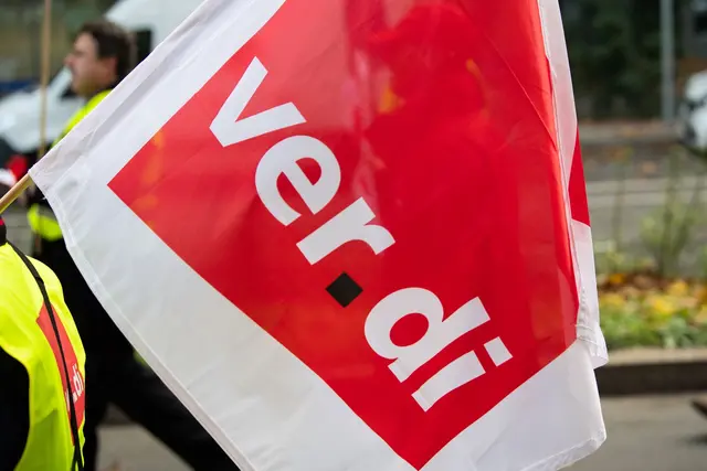 Beschäftigte der Unikliniken Freiburg, Tübingen und Heidelberg sind heute im Warnstreik - Start war gestern in Ulm. (Symbolbild) | Foto: Tom Weller/dpa