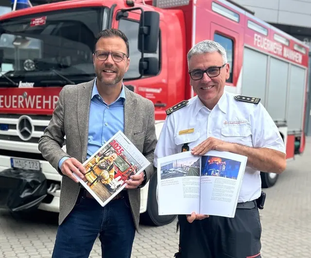 Die Feuerwehr Mannheim war im Jahr mit fast 4.800 Einsätzen stark gefordert. Der Jahresbericht zeigt große Einsätze, den Arbeitsalltag und die geplante Modernisierung. | Foto: Stadt Mannheim