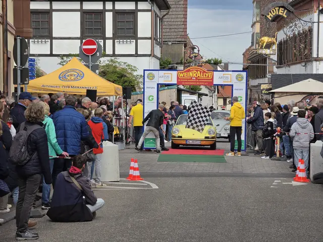 Die Internationale Weinrallye mit historischen Fahrzeugen gehörte erneut zu den Höhepunkten des Maifestes. | Foto: Eva Bender