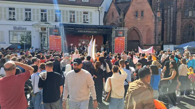 Unter dem Motto „Wir sind die Kinder dieser Stadt“ feierten die Kitas gemeinsam den Geburtstag von Kaiserslautern | Foto: Monika Klein