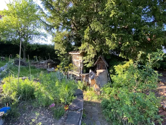Wildbienenheim in Feldrennach