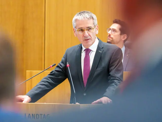 Zehn Jahre lang war der Westerwälder Hering Landtagspräsident in Mainz, nun soll es für ihn zu Lotto Rheinland-Pfalz nach Koblenz gehen. (Archivbild) | Foto: Andreas Arnold/dpa