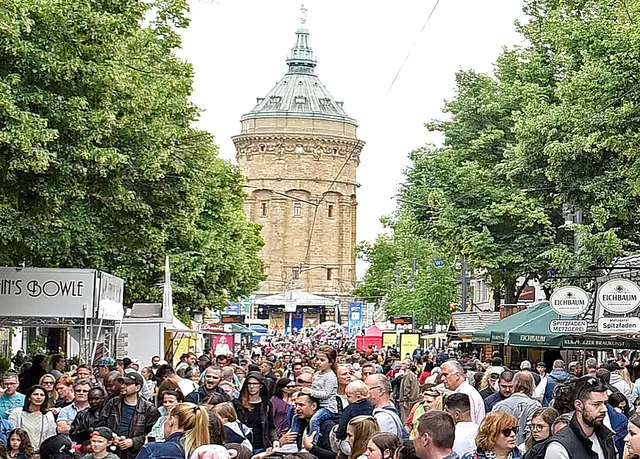 Zum Mannheimer Stadtfest vom 29. bis 31. Mai werden zentrale Straßen gesperrt und der Bahnverkehr auf den Planken umgeleitet. Besucher und Pendler müssen sich auf Änderungen einstellen. | Foto: Stadt Mannheim / Thomas Tröster