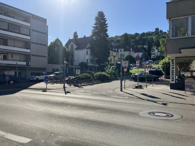 Betroffener Kreuzungsbereich in Durlach, wo die neue Talstation an der B3 Nahe der Haltestelle Durlach/Turmberg hinkommt | Foto: Nicolas Lutterbach/KVV