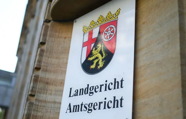 Das Amtsgericht Mainz hatte den für eine Auslieferung aus Großbritannien erforderlichen Haftbefehl erlassen. (Archivbild) | Foto: Arne Dedert/dpa