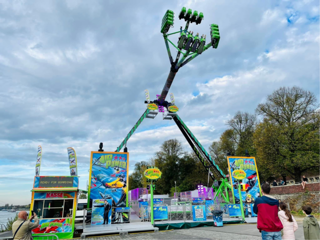 Das Pfalzfest in Ludwigshafen | Foto: Lukom