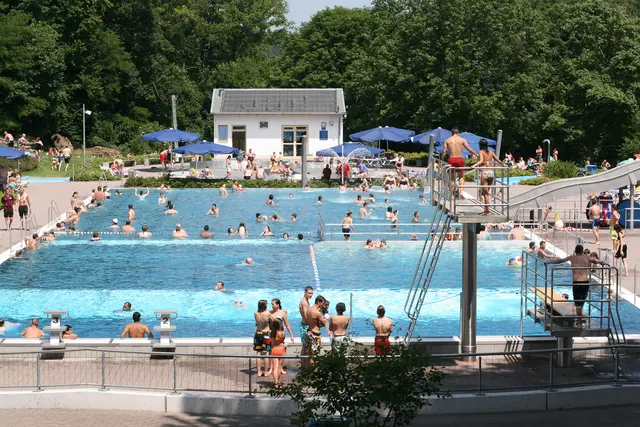 Das PLUB startet am Montag, 1. Juni, in die Sommersaison und das Freibad öffnet seine Pforten  | Foto: Stadtwerke Pirmasens
