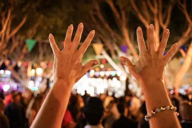 Drei Tage lang verwandeln die Schiller Events den Schillerplatz in Kaiserslautern in eine große Open-Air-Bühne | Foto: Manpeppe/stock.adobe.com