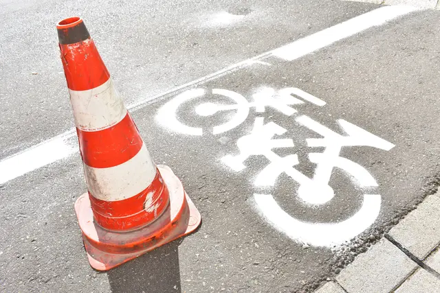 Wer auf dem Radweg zwischen Mörlheim oder Herxheim und der Landauere Kernstadt unterwegs ist, trifft dort vorübergehend auf eine Sperrung | Foto: Stadt Landau