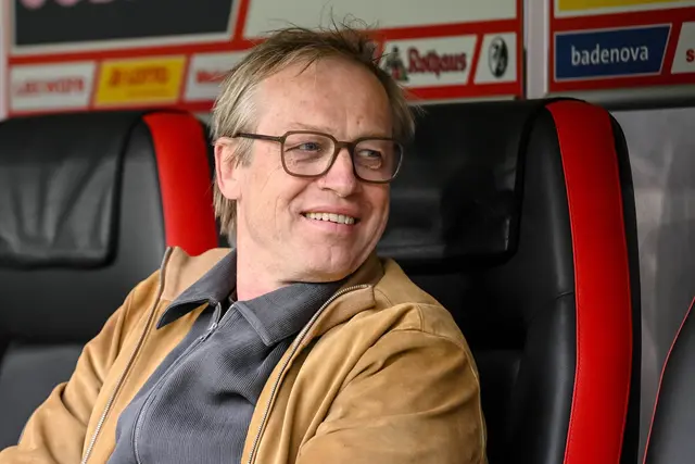 Freut sich auf seinen Neuzugang: SC-Sportdirektor Klemens Hartenbach. (Archivbild) | Foto: Harry Langer/dpa