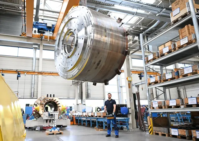 Die Südwest-Industrie blickt skeptischer auf das Auslandsgeschäft.  | Foto: Bernd Weißbrod/dpa