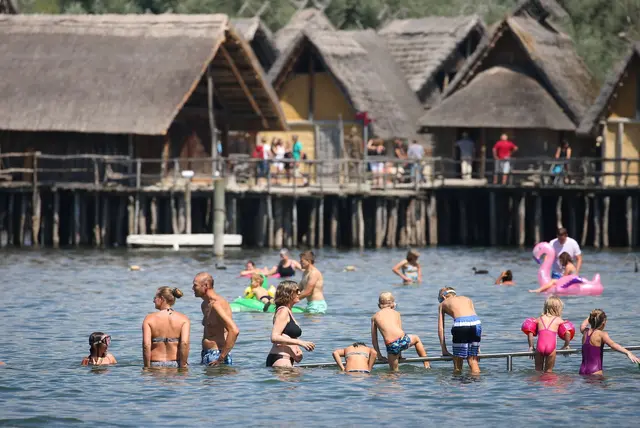 Wer sicher in Seen und Flüssen in Baden-Württemberg schwimmen gehen will, sollte ein paar Dinge beachten. (Symbolbild) | Foto: Karl-Josef Hildenbrand/dpa