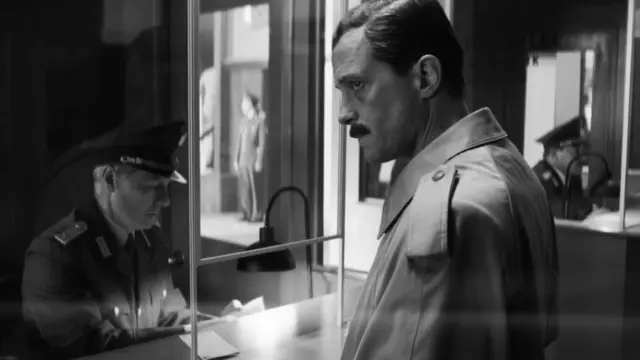 Das Verschwinden des Josef Mengele: August Diehl spielt Josef Mengele in dem Film, für den er beim Deutschen Filmpreis eine Lola gewann. | Foto: BR Bayerischer Rundfunk, Foto: Vladislav Opelyants