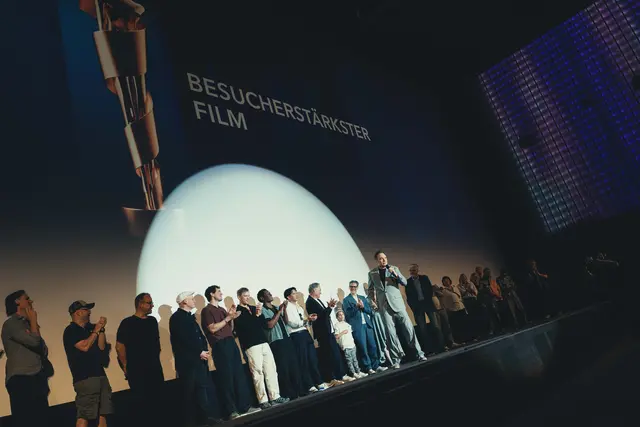 Das Kanu des Manitu: Der Film gewinnt beim Deutschen Filmpreis die Lola als besucherstärkster Kinotitel des Jahres 2025 in Deutschland. | Foto: Constantin Film, Foto: Luis Zeno Kuhn
