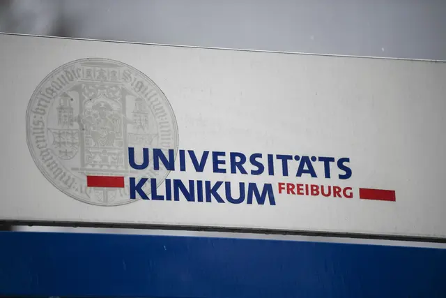 Bei Uniklinikum Freiburg haben sich rund 100 Menschen gemeldet und gefragt, ob ihre Daten betroffen sind. (Archivbild) | Foto: Patrick Seeger/dpa