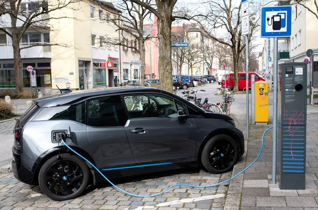 In Rheinland-Pfalz wurden mehr E-Autos neuzugelassen. (Symbolbild) | Foto: Sven Hoppe/dpa