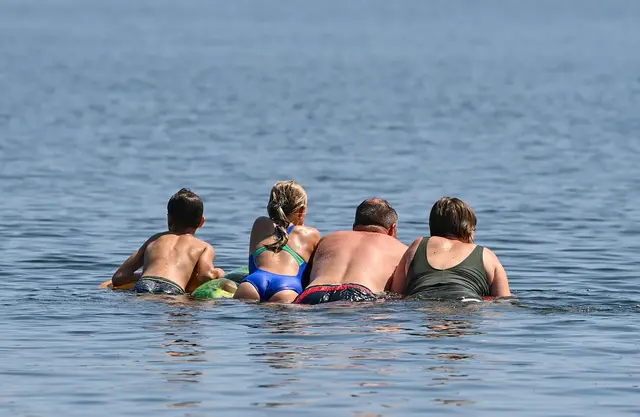 In den meisten Badeseen in Rheinland-Pfalz ist Baden unbedenklich. (Symbolbild) | Foto: Patrick Pleul/dpa