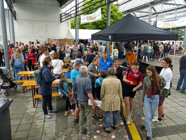 Regen Treiben auf dem Koch'schen Markt wird beim diesjährigen Hutmacherfest wieder erwartet | Foto: Anja Stemler