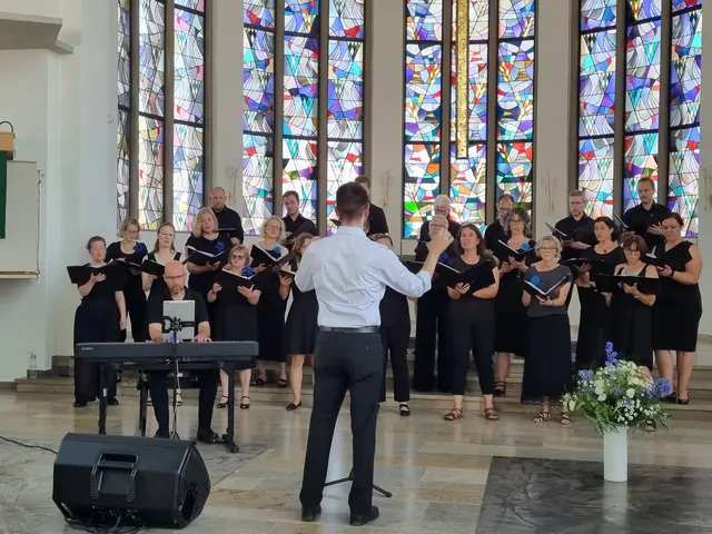 Perpetuum Cantabile singt in der Pauluskirche Hambach, Foto von 2025. | Foto: Thomas Henne