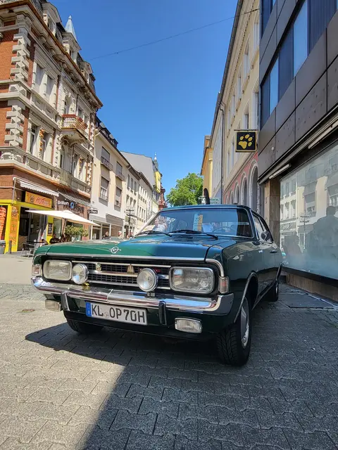 Nostalgisches Flair und automobile Schätze prägen die Kaiserslautern Classics im Jubiläumsjahr der Stadt | Foto: Stadt KL/gratis