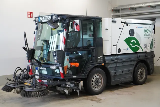 elektrisch betriebene Kehrmaschine | Foto: Stadt Wörth/frei