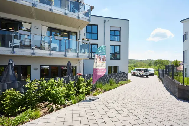 Die Tagespflege wird in einem liebevoll gestalteten Umfeld angeboten, in dem sich Gäste willkommen und gut aufgehoben fühlen. | Foto: Kessler-Handorn Unternehmensgruppe
