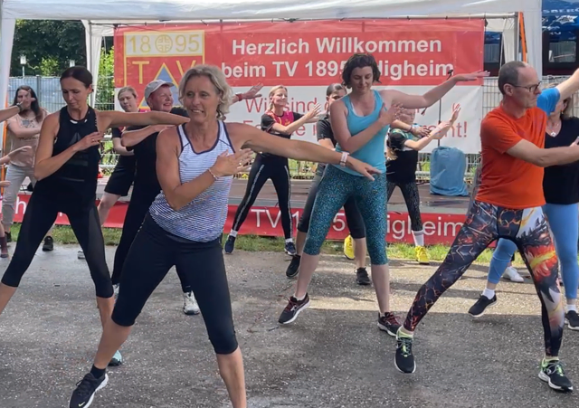 Mitmach Fitness mit Sandra letztes Jahr, auch diese Jahr wieder  | Foto: TV 1895 Edigheim 