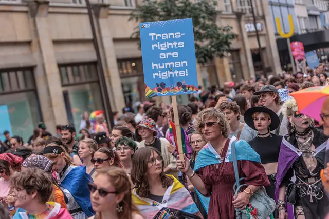 „Queer Minds Matter“: CSD setzt Zeichen in Karlsruhe | Foto: Paul Needham
