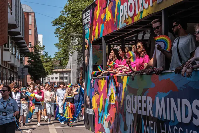 „Queer Minds Matter“: CSD setzt Zeichen in Karlsruhe | Foto: Paul Needham