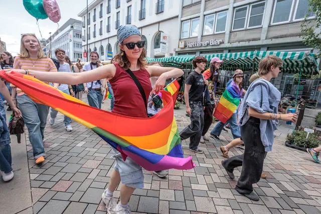 „Queer Minds Matter“: CSD setzt Zeichen in Karlsruhe | Foto: Paul Needham
