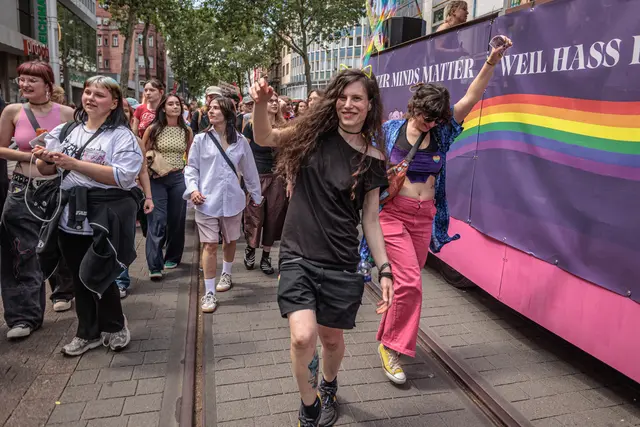 Vielfalt sichtbar gemacht: So feierte Karlsruhe den CSD | Foto: Paul Needham