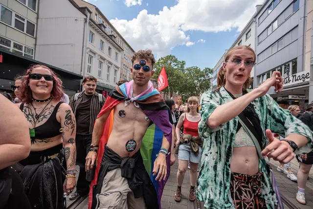 Vielfalt sichtbar gemacht: So feierte Karlsruhe den CSD | Foto: Paul Needham