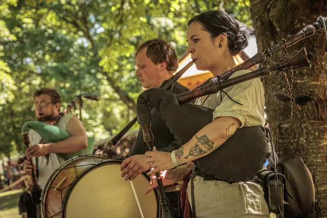 Das Mystika Festival 2026 in Germersheim war nicht unumstritten - an der Spielfreude der teilnehmenden Künstler*innen lag das nicht | Foto: Paul Needham