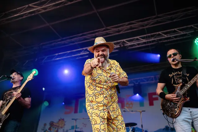 Musik für jeden Geschmack bot das Bühnenprogramm des 51. Strohhutfests. | Foto: Sebastian Weindel