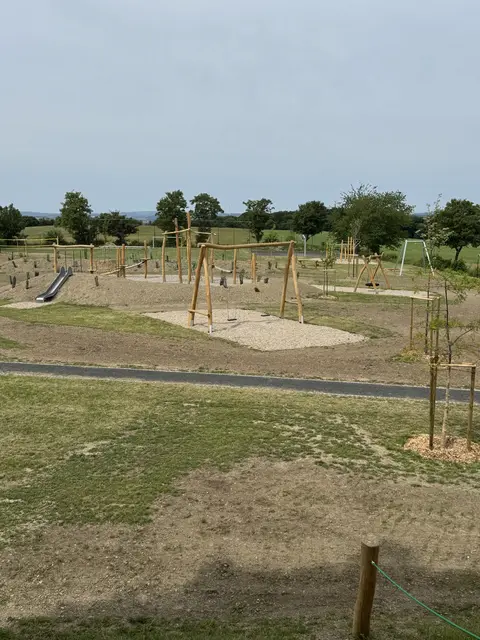 Mehrgenerationenplatz statt Fußballplatz in Lettweiler am Ortseingang von Odernheim kommend direkt an der Turnhalle  | Foto: Arno Mohr 