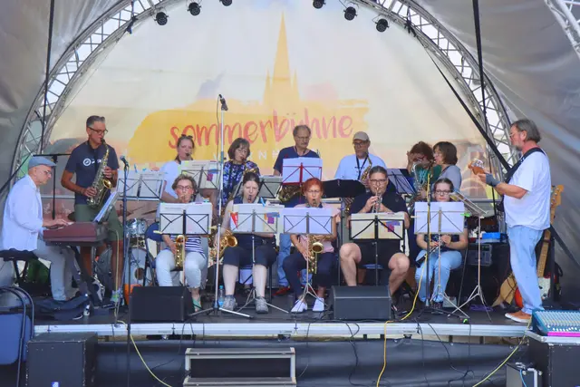 Sie möchten auch in diesem Jahr ihr musikalisches Können mit vielen Gästen in der Innenstadt teilen: Musikerinnen und Musiker beim City Jam 2025 | Foto: Stadt Viernheim