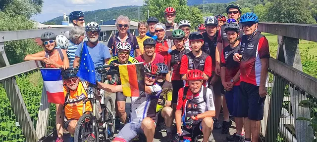 Archivbild vom Treffen 2023. Empfang der deutschen Radfahrer kurz vor der Partnerstadt Sainte-Marie-aux-Mines. | Foto: Gerhard Öfner